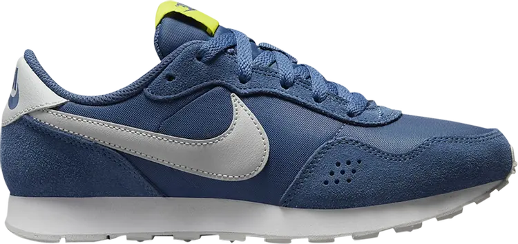 Кроссовки Nike MD Valiant GS 'Mystic Navy', синий
Кроссовки Nike MD Valiant GS 'Mystic Navy', синий