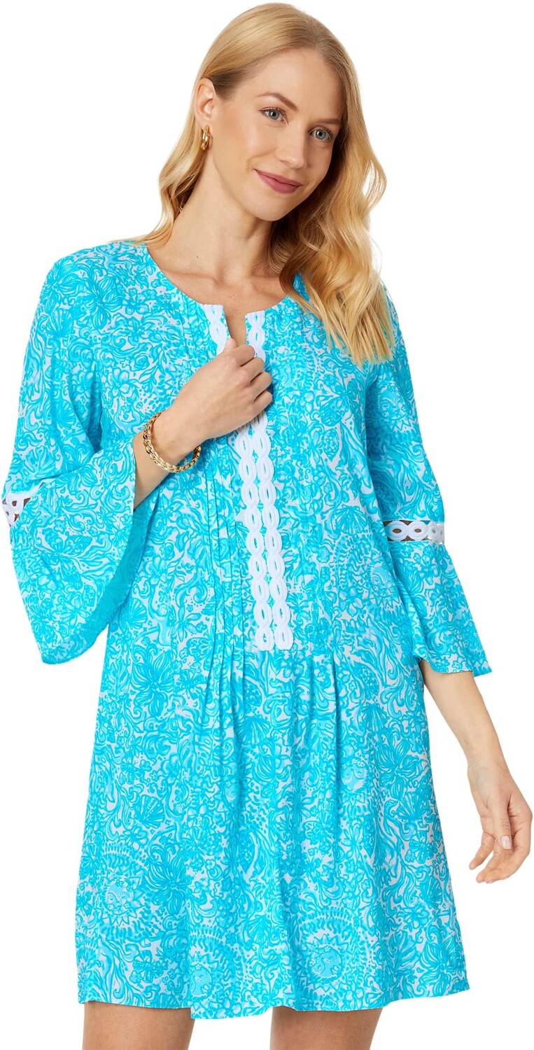 Платье Lilly Pulitzer Hollie Tunic Dress, цвет Resort White Took Me By Sunrise
Платье Lilly Pulitzer Hollie Tunic Dress, цвет Resort White Took Me By Sunrise