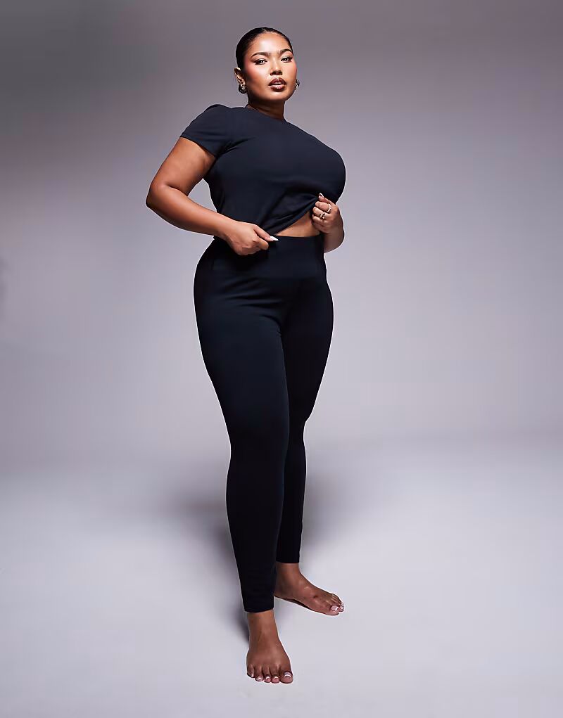 Мягкие леггинсы для йоги с высокой талией Curve Icon 4505 черного цвета
Мягкие леггинсы для йоги с высокой талией Curve Icon 4505 черного цвета