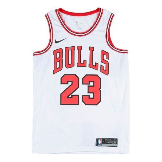Спортивная футболка michael jordan association edition swingman jersey (chicago bulls) sw 'white' Nike, белый
Спортивная футболка michael jordan association edition swingman jersey (chicago bulls) sw 'white' Nike, белый