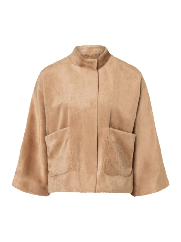 Мягкая, приятная на ощупь куртка из искусственного меха теплого верблюжьего цвета More & More
Мягкая, приятная на ощупь куртка из искусственного меха теплого верблюжьего цвета More & More