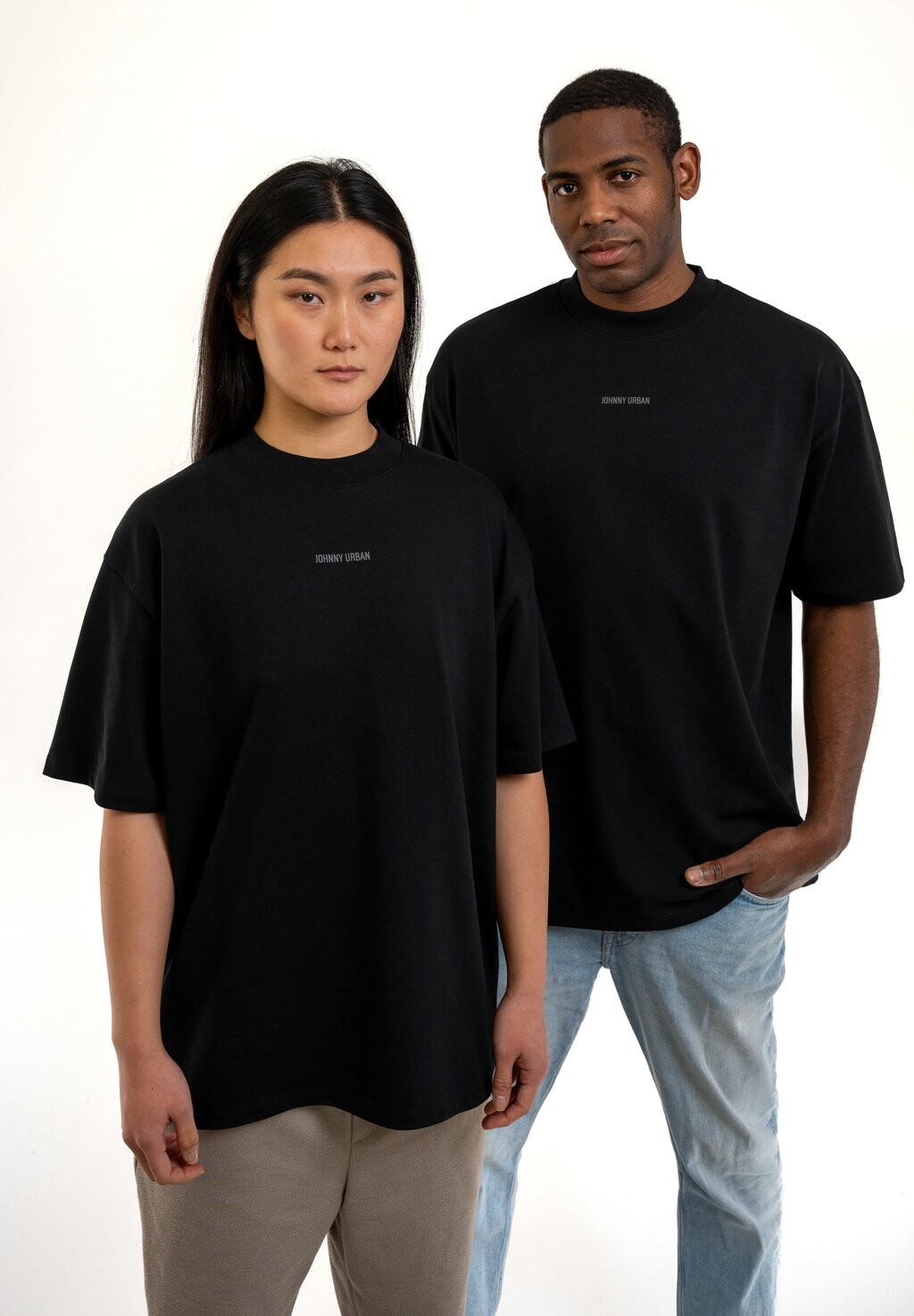 Базовая футболка с логотипом черного цвета SAMMY OVERSIZE Johnny Urban, цвет schwarz logo print
Базовая футболка с логотипом черного цвета SAMMY OVERSIZE Johnny Urban, цвет schwarz logo print