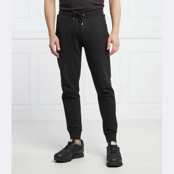 Спортивные брюки стандартного кроя Lamont 92 Boss, черный
Спортивные брюки стандартного кроя Lamont 92 Boss, черный