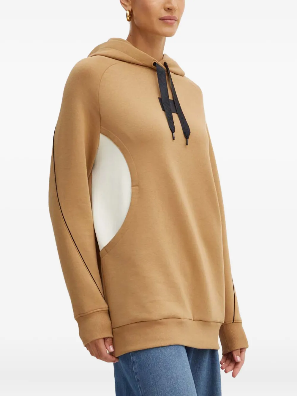 Толстовка с панелями Boss, коричневый
Толстовка с панелями Boss, коричневый