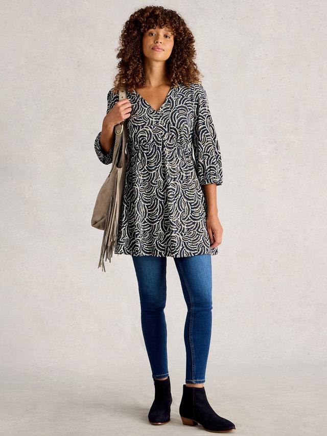 Платье-туника Lara Abstract White Stuff, Navy/White
Платье-туника Lara Abstract White Stuff, Navy/White