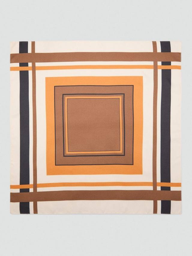 Шелковый квадратный платок в полоску Mango, White/Multi
Шелковый квадратный платок в полоску Mango, White/Multi