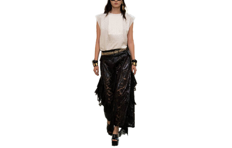 Блузка женская Chanel с узором, белый
Блузка женская Chanel с узором, белый