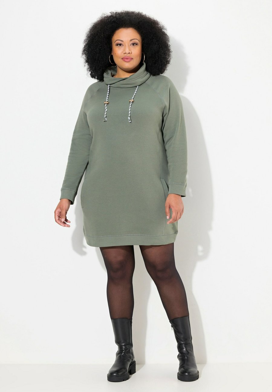 Платье Ulla Popken LANGARM TASCHEN, Gray Green/Green
Платье Ulla Popken LANGARM TASCHEN, Gray Green/Green