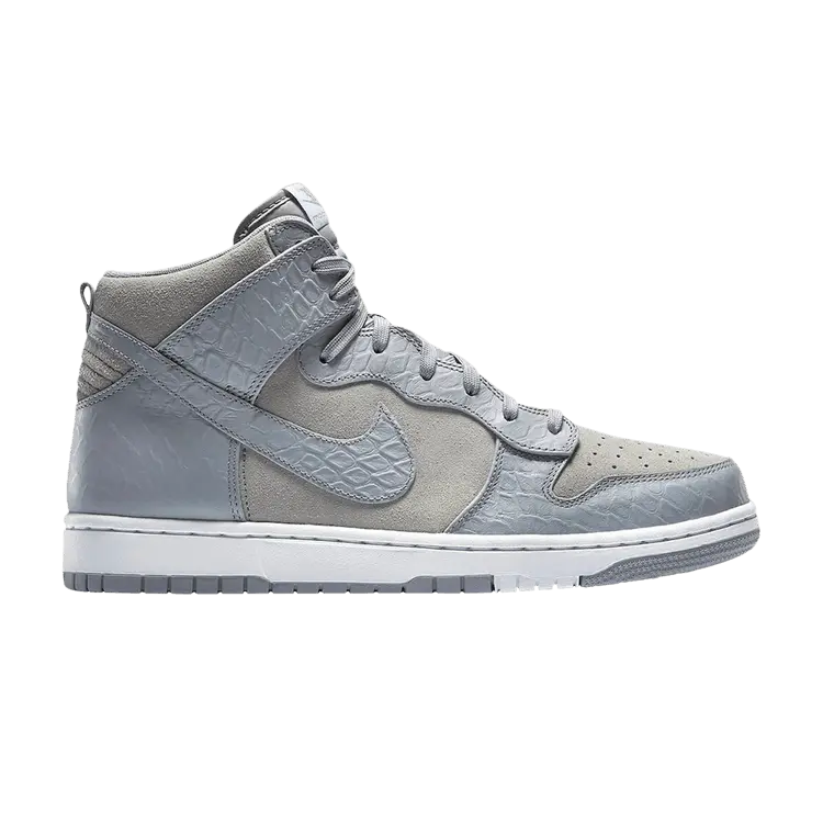 Кроссовки Nike Dunk CMFT Premium
Кроссовки Nike Dunk CMFT Premium