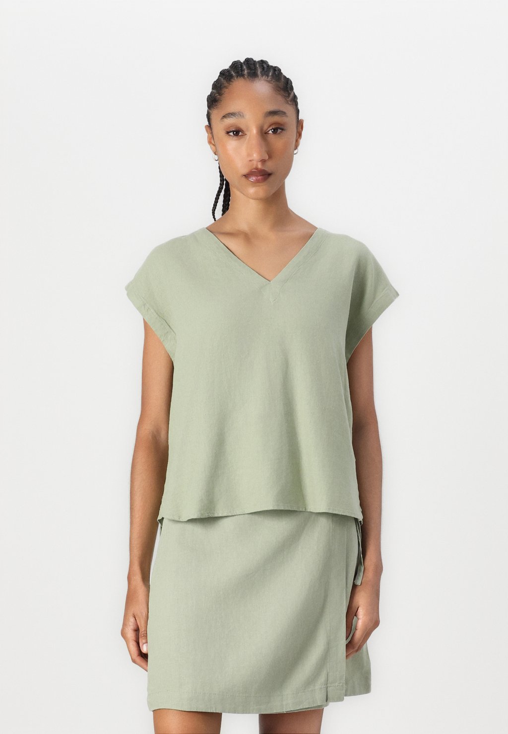 Блуза LINNO ICHI, Tea
Блуза LINNO ICHI, Tea