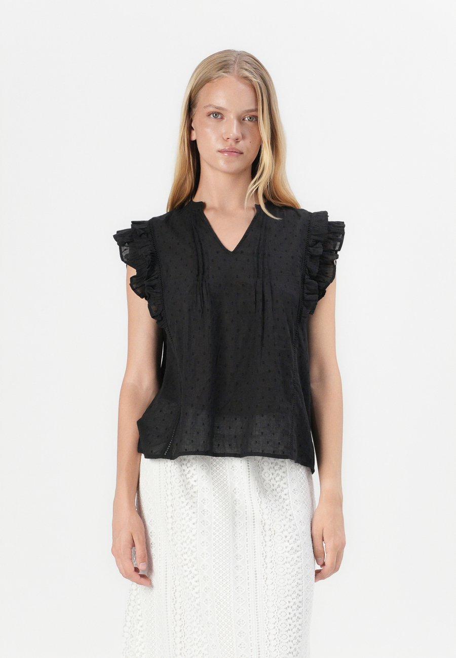 Блуза ONLY ONLRAINA V NECK RUFFLE, Black
Блуза ONLY ONLRAINA V NECK RUFFLE, Black