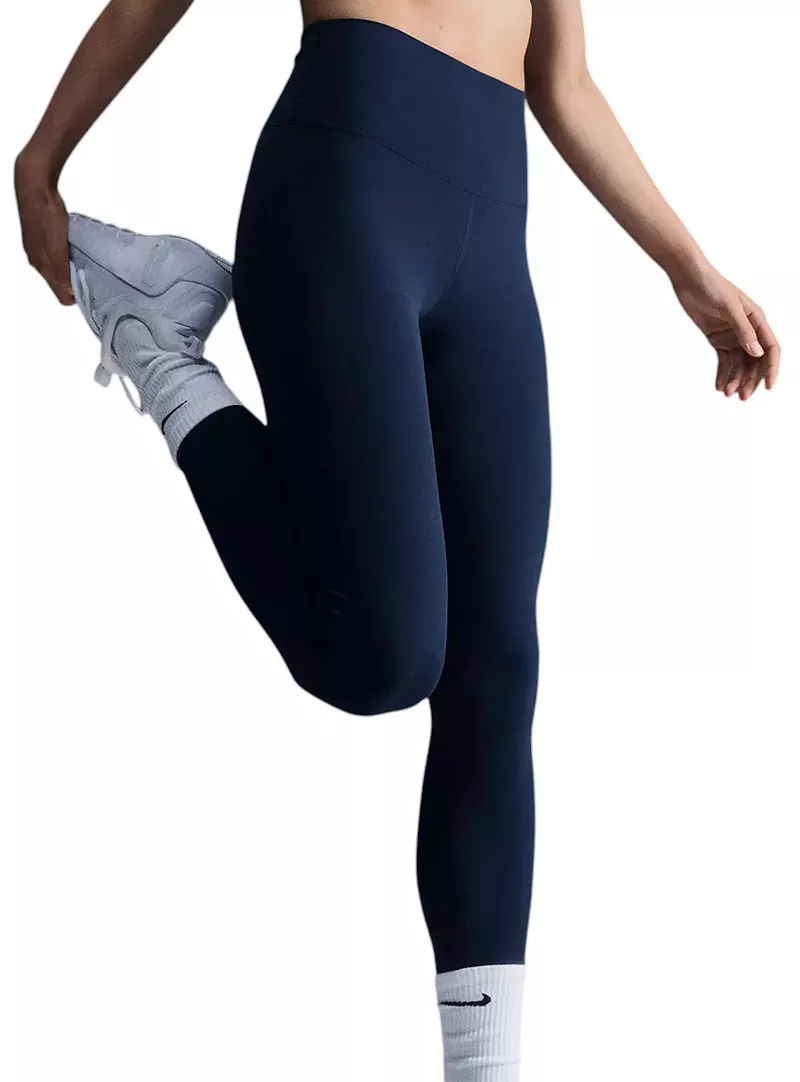 Женские леггинсы во всю длину Nike Zenvy с мягкой поддержкой и высокой талией, цвет Armory Navy
Женские леггинсы во всю длину Nike Zenvy с мягкой поддержкой и высокой талией, цвет Armory Navy