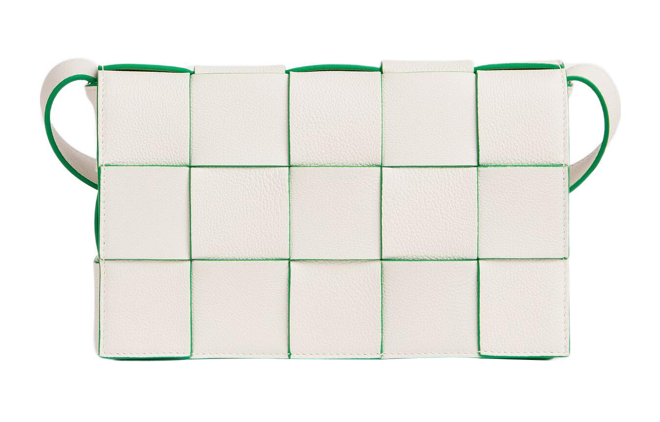 Сумка-косметичка через плечо Bottega Veneta 
Сумка-косметичка через плечо Bottega Veneta