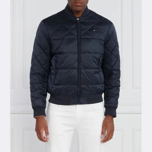 Складная куртка-бомбер стандартного кроя из переработанных материалов Tommy Hilfiger, синий
Складная куртка-бомбер стандартного кроя из переработанных материалов Tommy Hilfiger, синий