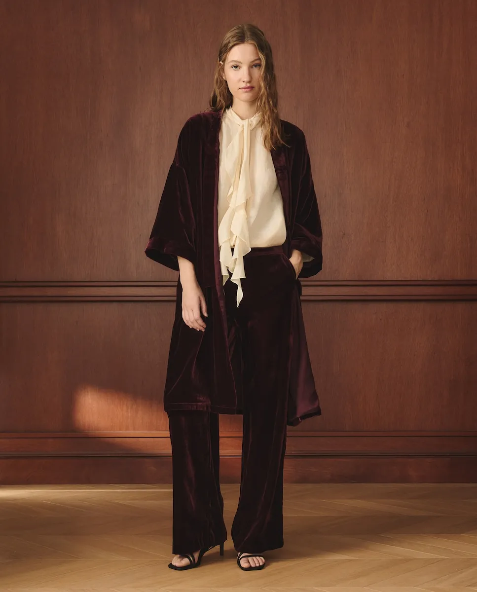 Женские бархатные брюки Lloyd's, фиолетовый
Женские бархатные брюки Lloyd's, фиолетовый