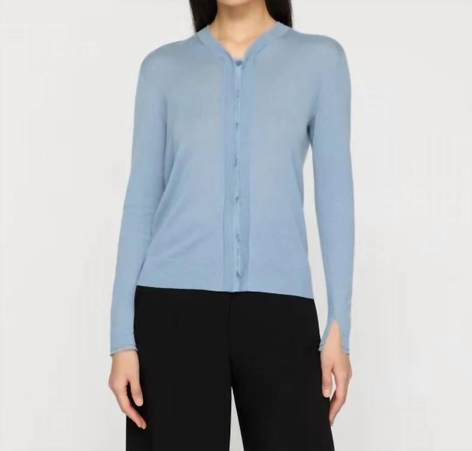 Тонкий кардиган из кашемира и шелка в бумажно-голубом цвете Lafayette 148
Тонкий кардиган из кашемира и шелка в бумажно-голубом цвете Lafayette 148