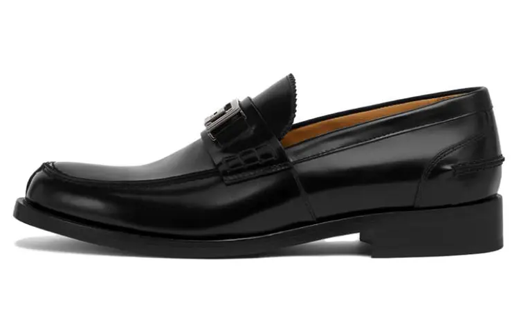 Грека Патент Лоферы VERSACE, Черный
Грека Патент Лоферы VERSACE, Черный