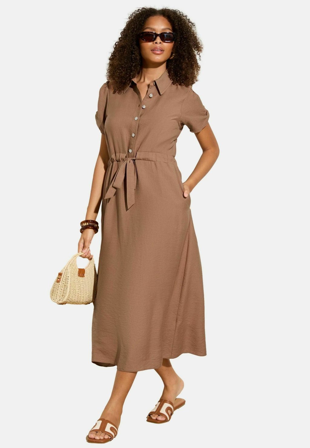 Платье-рубашка Friends Like These, коричневый
Платье-рубашка Friends Like These, коричневый