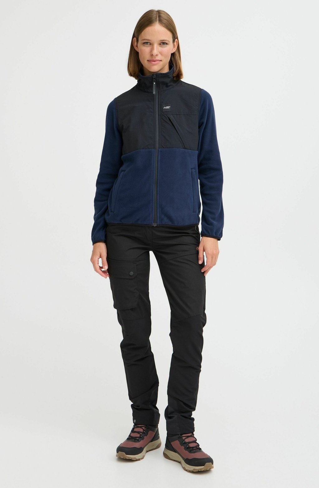 Легкая куртка NBDELIA W North Bend, синий
Легкая куртка NBDELIA W North Bend, синий