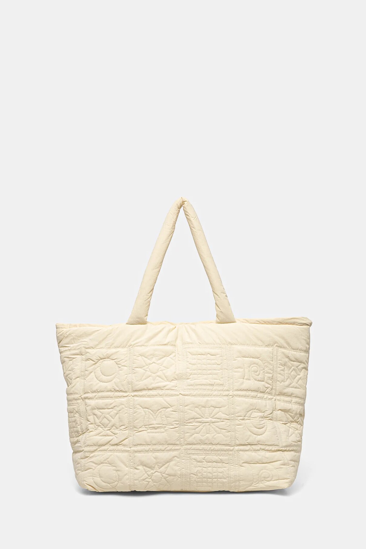 Сумка SYMBOLQUILTTOTE Nanushka, бежевый
Сумка SYMBOLQUILTTOTE Nanushka, бежевый