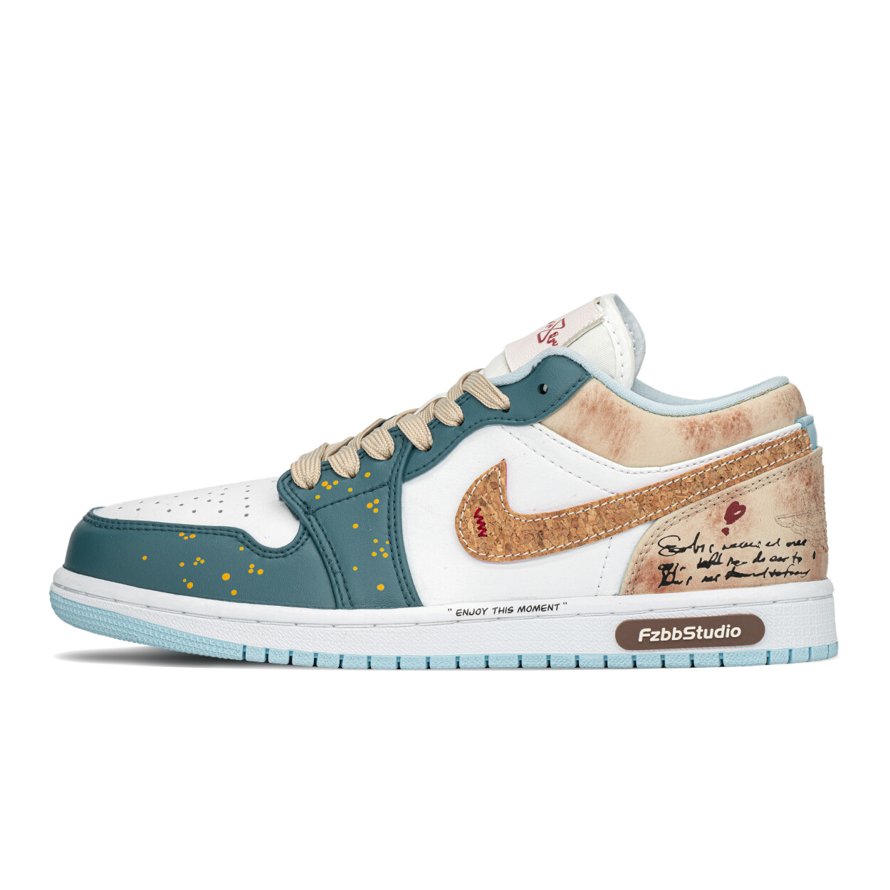 Баскетбольные кроссовки Air 1 Vintage женские с низким верхом коричневый/красный/синий Jordan
Баскетбольные кроссовки Air 1 Vintage женские с низким верхом коричневый/красный/синий Jordan