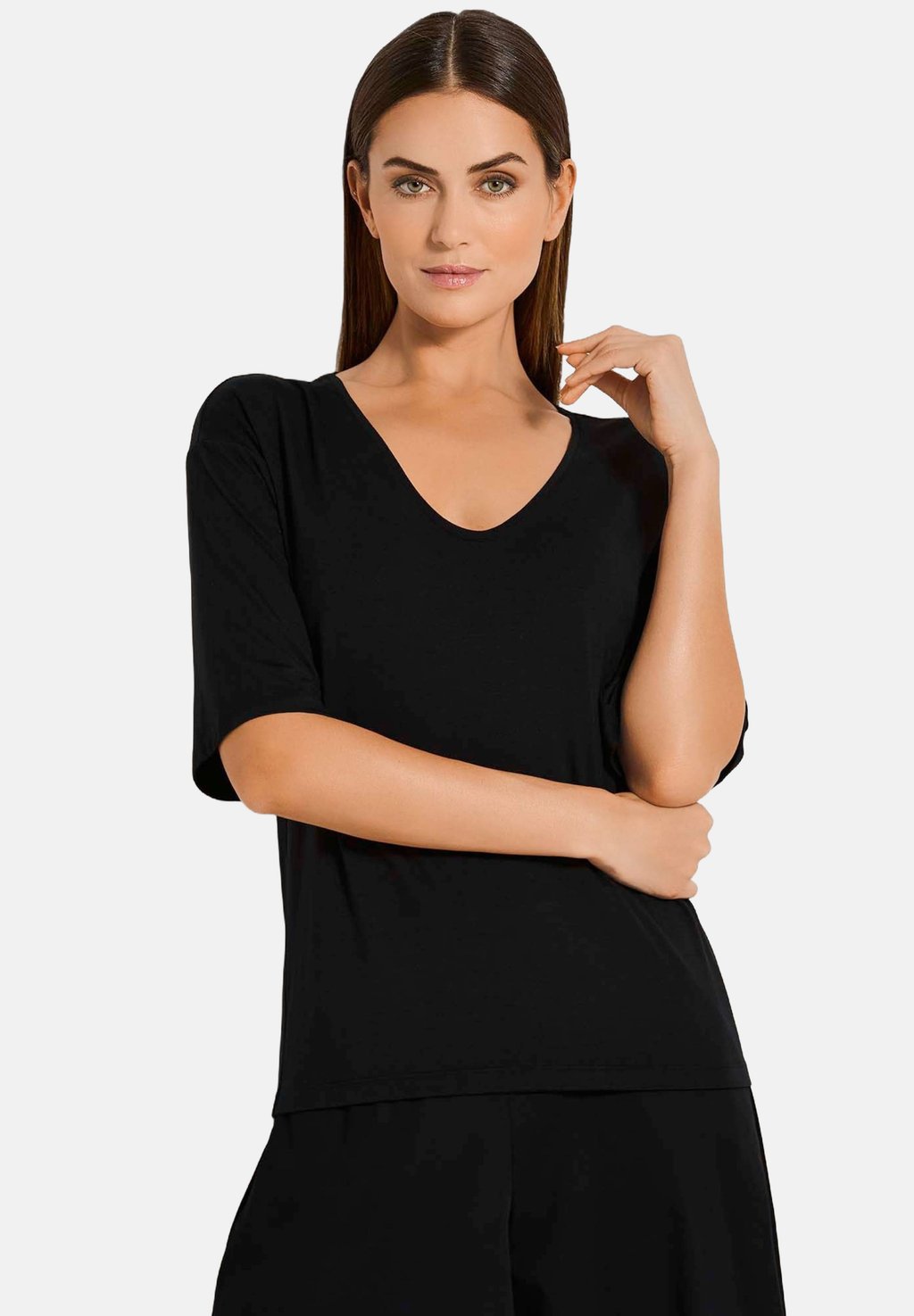 Базовая футболка KURZARM MIT V-AUSSCHNITT MADELEINE, черный
Базовая футболка KURZARM MIT V-AUSSCHNITT MADELEINE, черный