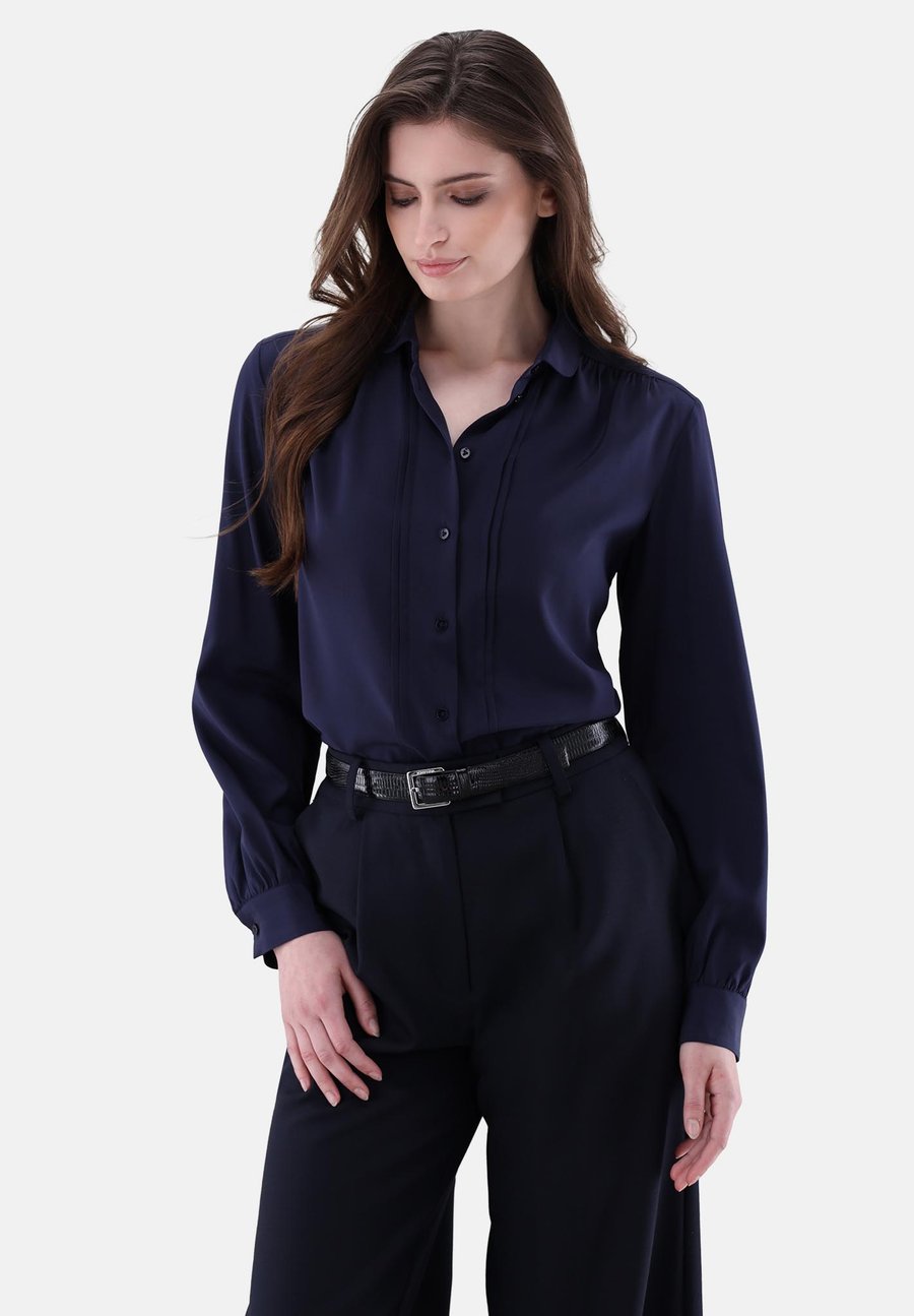 Блуза van Laack Button-down blouse, Dark Blue
Блуза van Laack Button-down blouse, Dark Blue