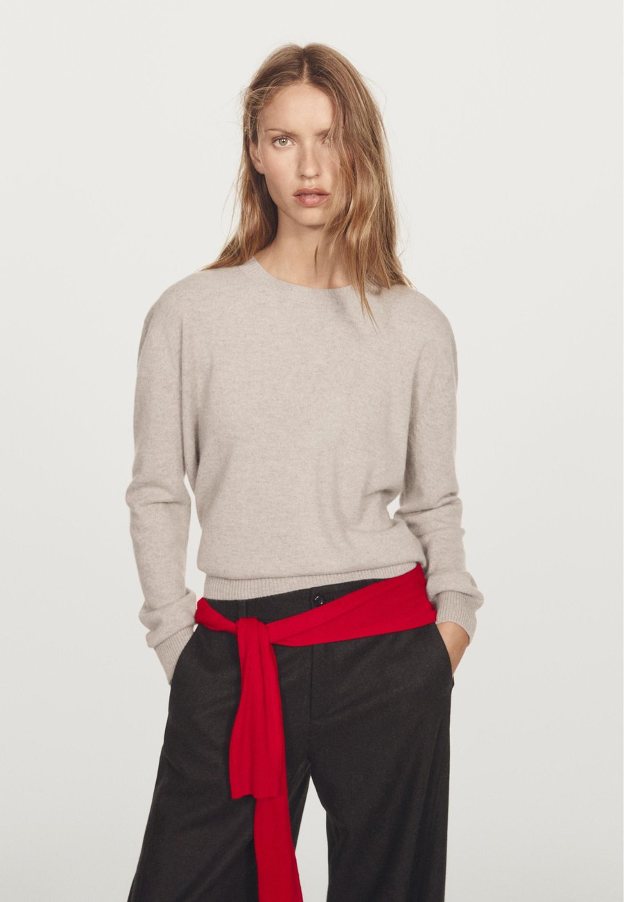 Джемпер Massimo Dutti CREW NECK CASHMERE WITH LONG SLEEVES, Sand/Beige
Джемпер Massimo Dutti CREW NECK CASHMERE WITH LONG SLEEVES, Sand/Beige
