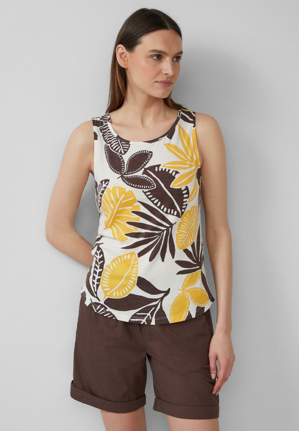 Топ MIT DEKORATIVEM CUT-OUT s.Oliver, кремовый
Топ MIT DEKORATIVEM CUT-OUT s.Oliver, кремовый