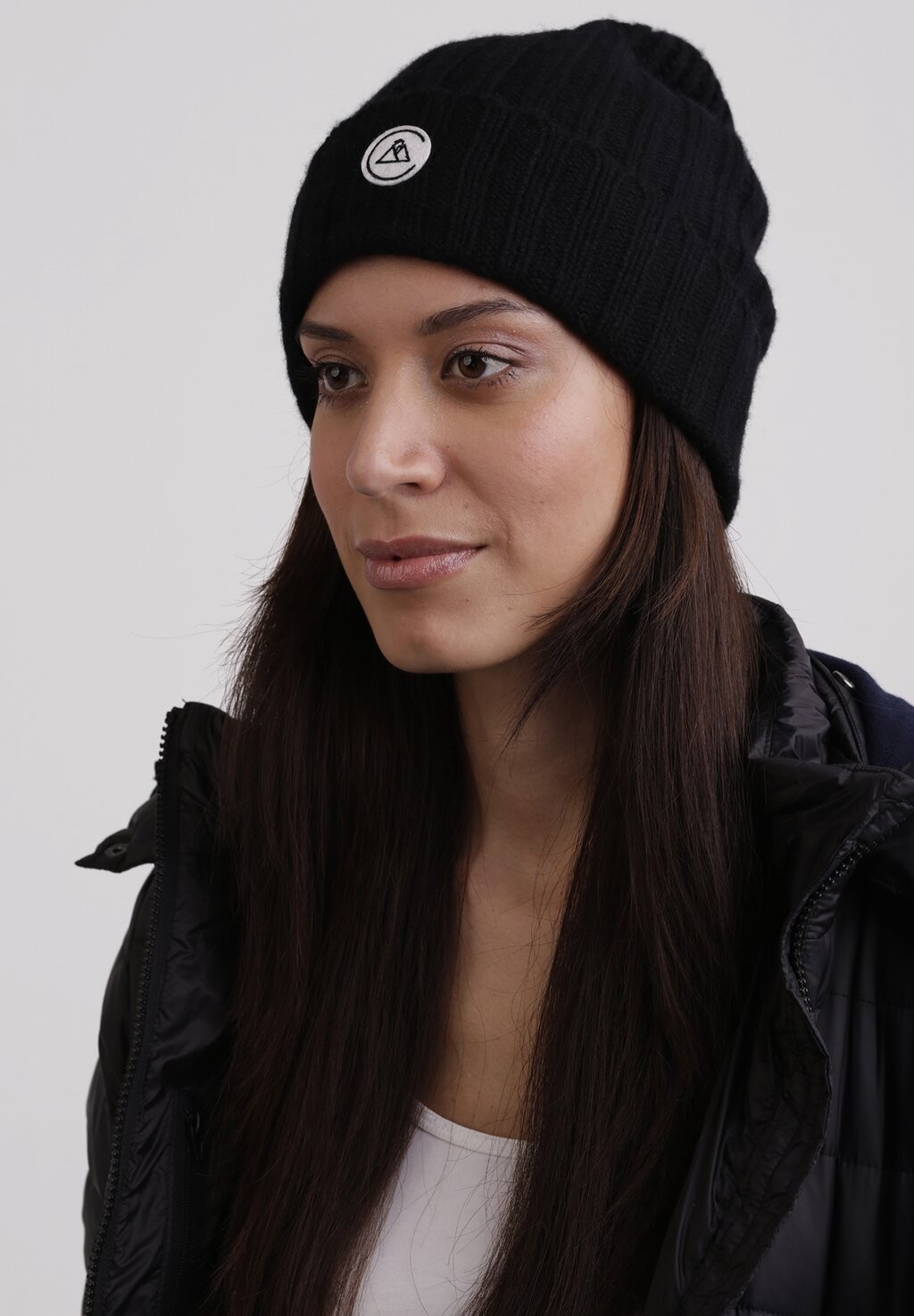 Шапка CASH-MERE, цвет schwarz
Шапка CASH-MERE, цвет schwarz