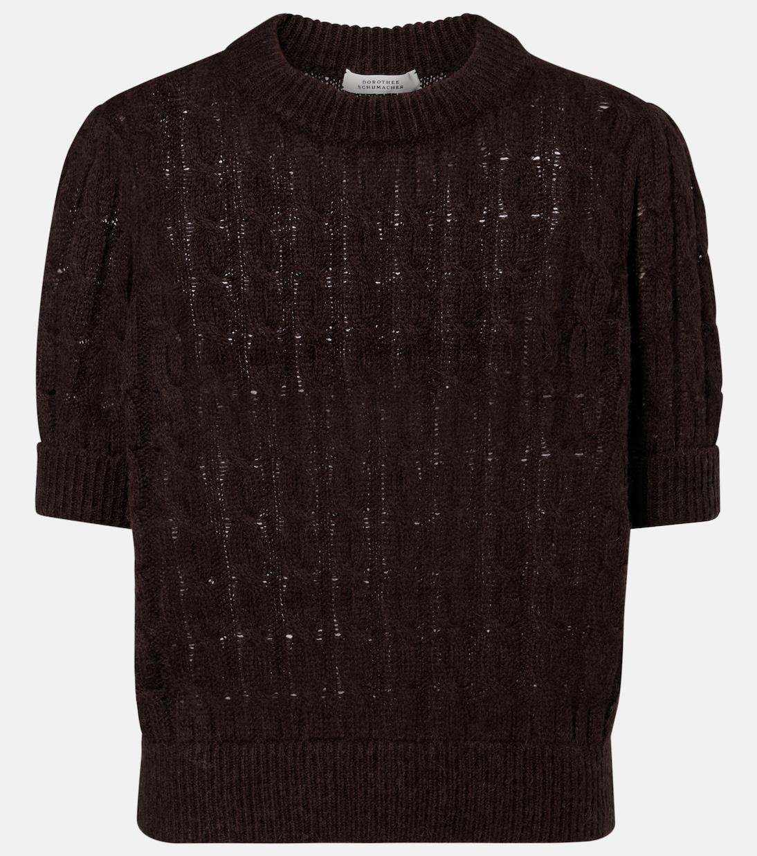 Свитер косичной вязки Sheer Softness Dorothee Schumacher, Black Chocolate
Свитер косичной вязки Sheer Softness Dorothee Schumacher, Black Chocolate