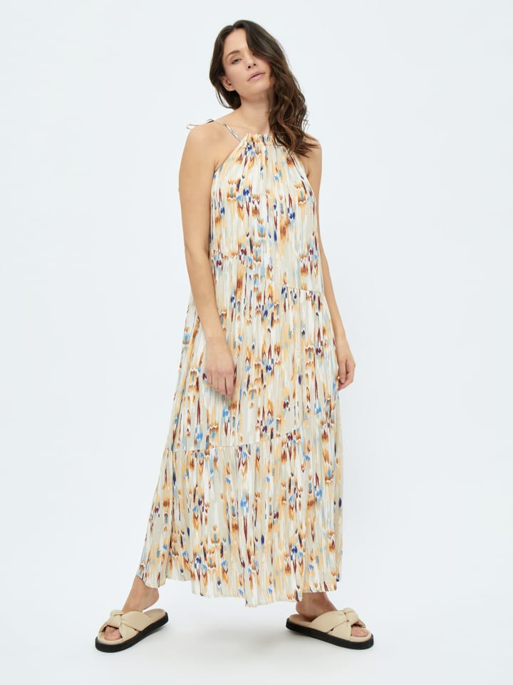 Длинное платье Peppercorn
Длинное платье Peppercorn