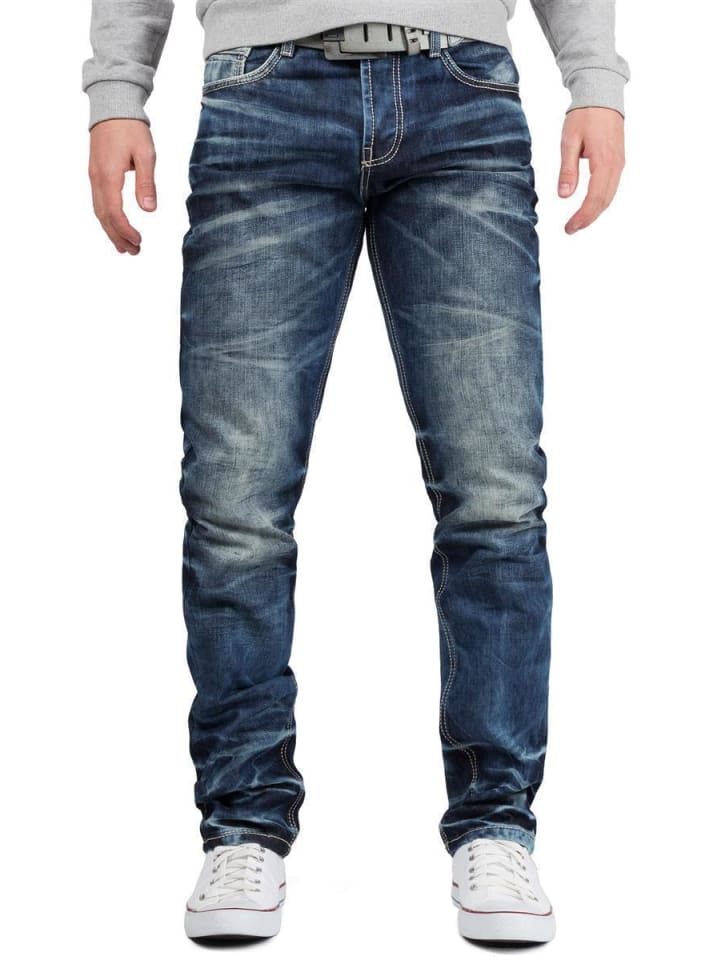 Джинсы синего цвета Cipo & Baxx
Джинсы синего цвета Cipo & Baxx