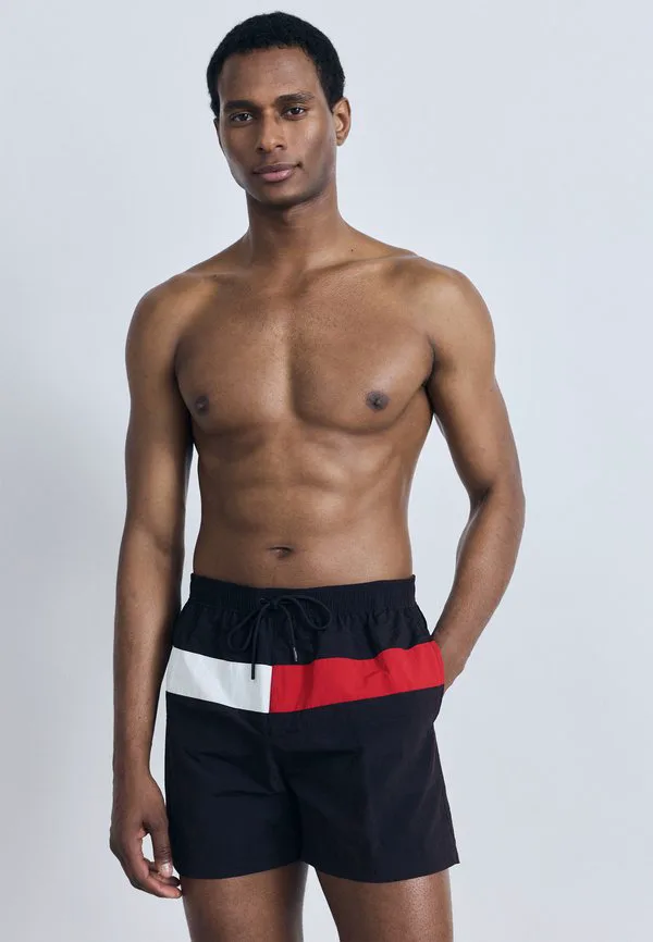 Классические плавательные шорты средней длины с цветовыми блоками. Tommy Hilfiger, Desert Sky, Коричневый, Классические плавательные шорты средней длины с цветовыми блоками. Tommy Hilfiger, Desert Sky
Классические плавательные шорты средней длины с цветовыми блоками. Tommy Hilfiger, Desert Sky, Коричневый, Классические плавательные шорты средней длины с цветовыми блоками. Tommy Hilfiger, Desert Sky