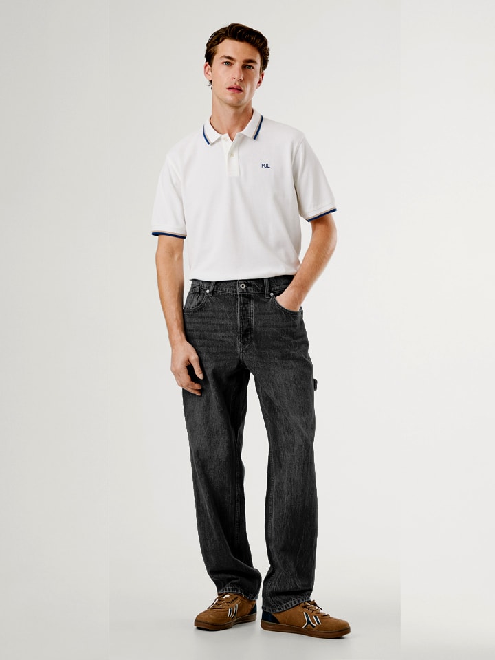 Джинсы - комфортный крой - черного цвета Pepe Jeans
Джинсы - комфортный крой - черного цвета Pepe Jeans