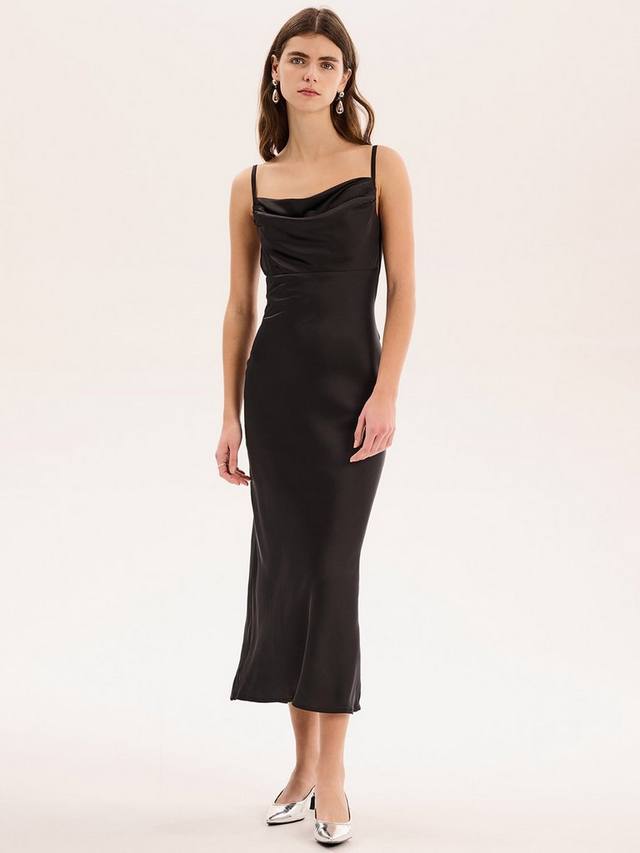 Атласное платье belle с капюшоном на шее OMNES, черный
Атласное платье belle с капюшоном на шее OMNES, черный