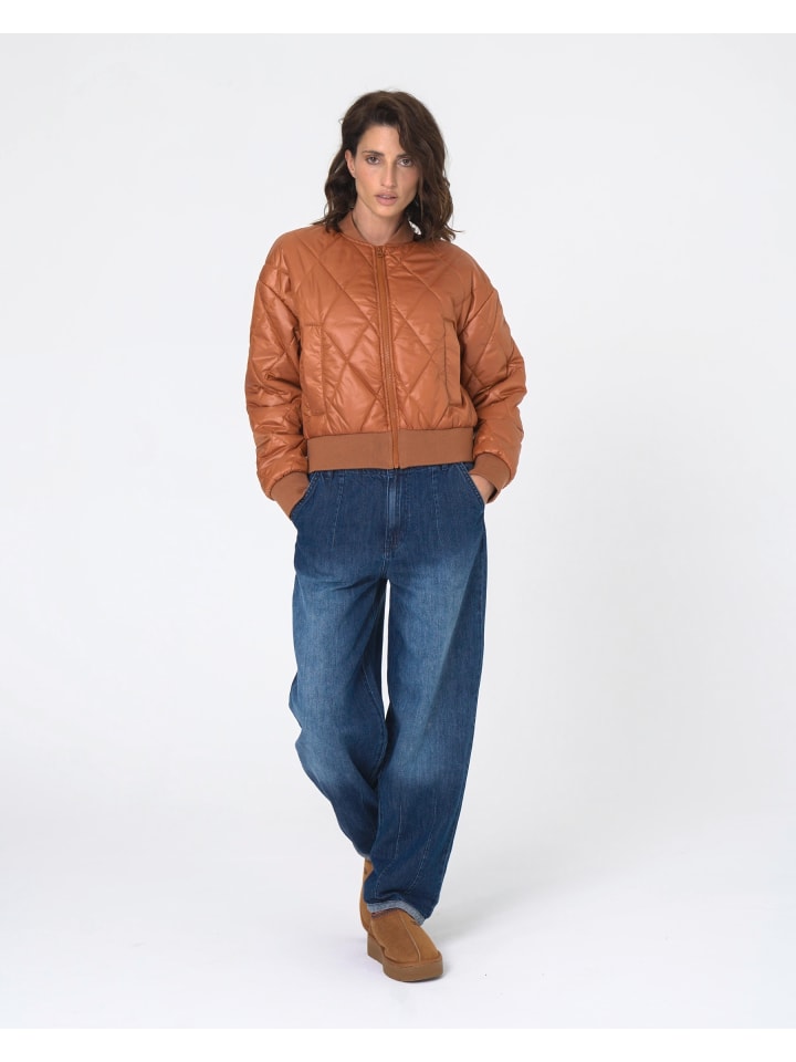 Стеганая куртка Freshlions, коричневый
Стеганая куртка Freshlions, коричневый