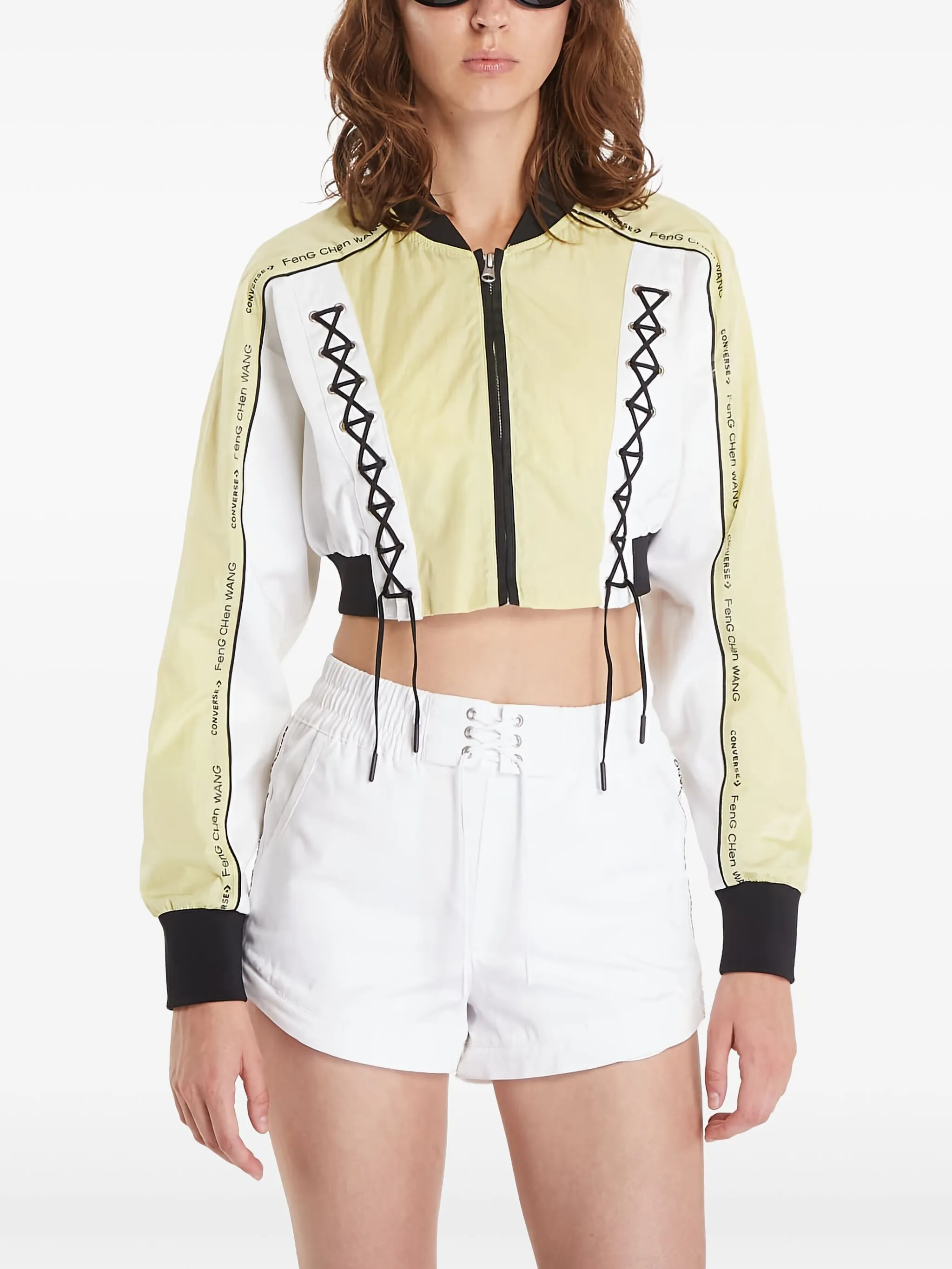 Укороченная куртка на молнии Converse, желтый
Укороченная куртка на молнии Converse, желтый