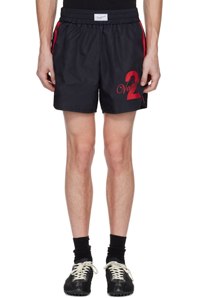 Шорты с застежкой на чёрно-красную кнопку VAQUERA
Шорты с застежкой на чёрно-красную кнопку VAQUERA