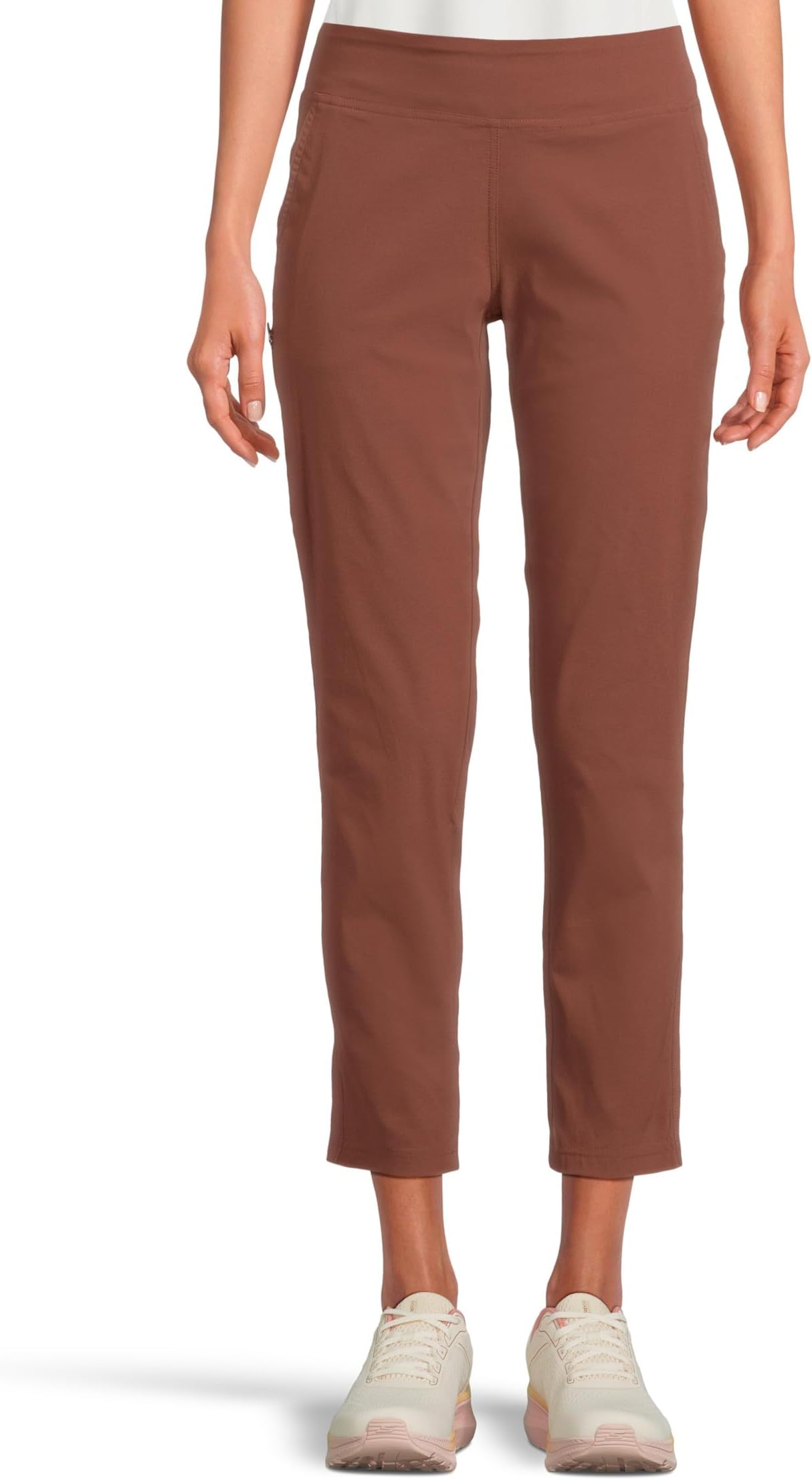 Брюки Mountain Hardwear Dynama Ankle Pant, цвет Bourbon Brown
Брюки Mountain Hardwear Dynama Ankle Pant, цвет Bourbon Brown