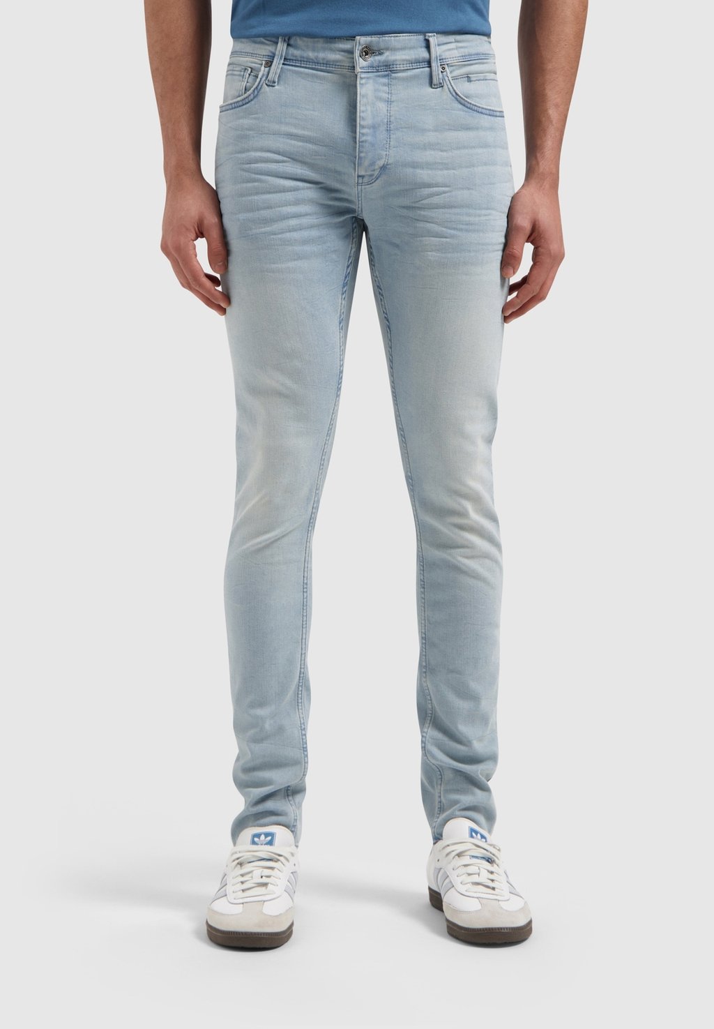 Джинсы облегающего кроя Pure Path, деним
Джинсы облегающего кроя Pure Path, деним