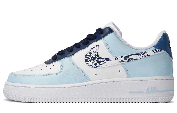 Кроссовки для скейтбординга Air Force 1 женские с низким верхом, белый/королевские/зеленый Nike
Кроссовки для скейтбординга Air Force 1 женские с низким верхом, белый/королевские/зеленый Nike