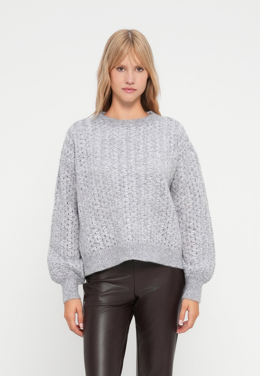 Джемпер VILA VIRYLEIGH O-NECK L/S, Medium Grey Melange/Mottled Grey
Джемпер VILA VIRYLEIGH O-NECK L/S, Medium Grey Melange/Mottled Grey
