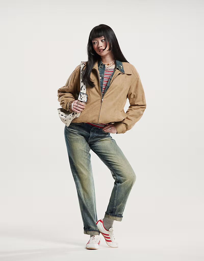 Куртка свободного кроя Motel Catalin из искусственной кожи песочного цвета
Куртка свободного кроя Motel Catalin из искусственной кожи песочного цвета