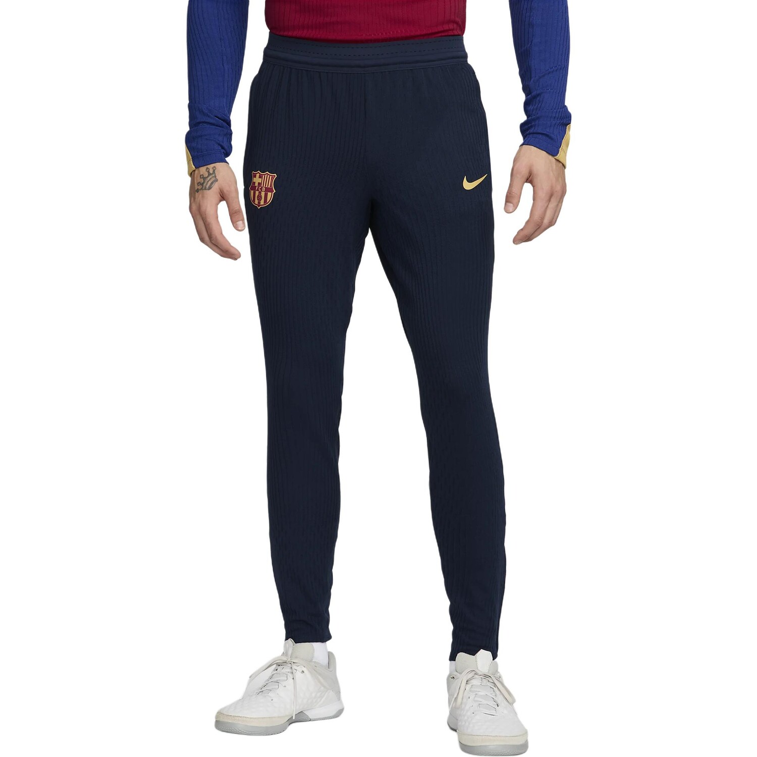 Футбольные шорты мужские Obsidian Nike, цвет Obsidian
Футбольные шорты мужские Obsidian Nike, цвет Obsidian