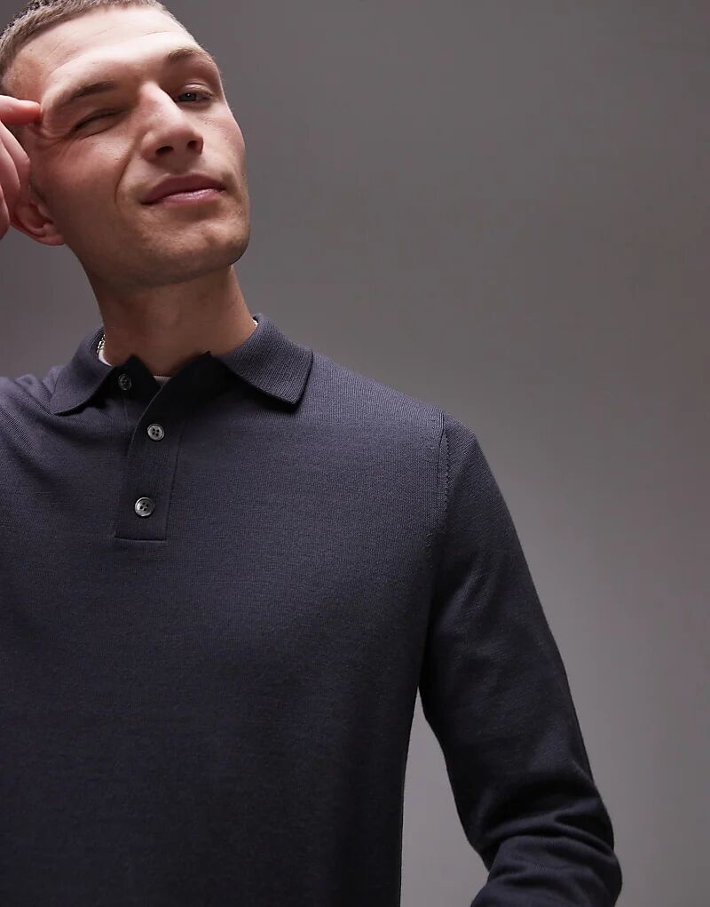 ARKET – Трикотажная рубашка-поло с длинными рукавами из мериносовой шерсти в цвете «бензиново-голубой»
ARKET – Трикотажная рубашка-поло с длинными рукавами из мериносовой шерсти в цвете «бензиново-голубой»