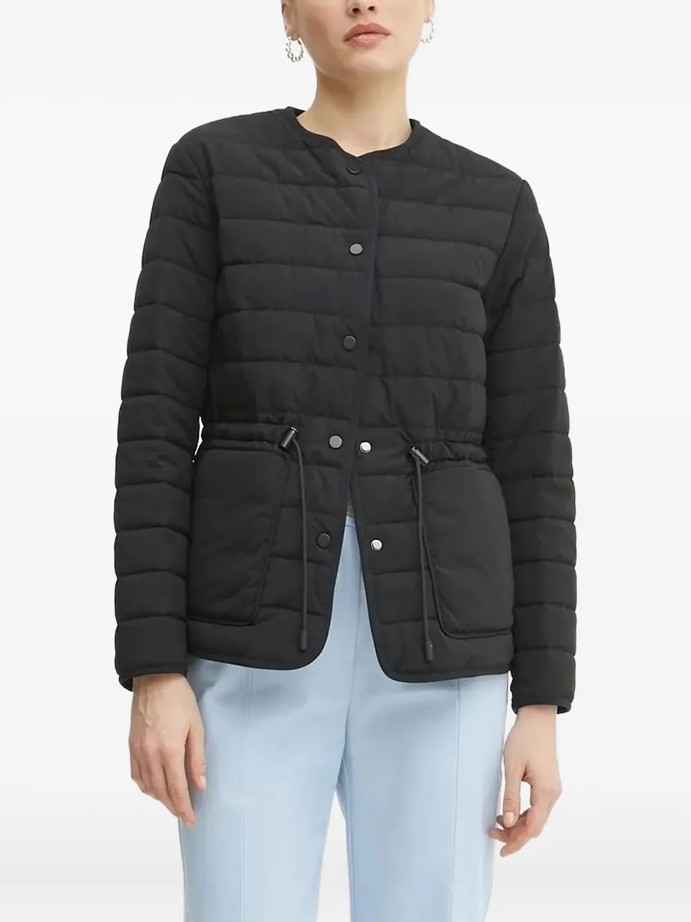 Стеганая куртка с завязками BOSS, черный
Стеганая куртка с завязками BOSS, черный