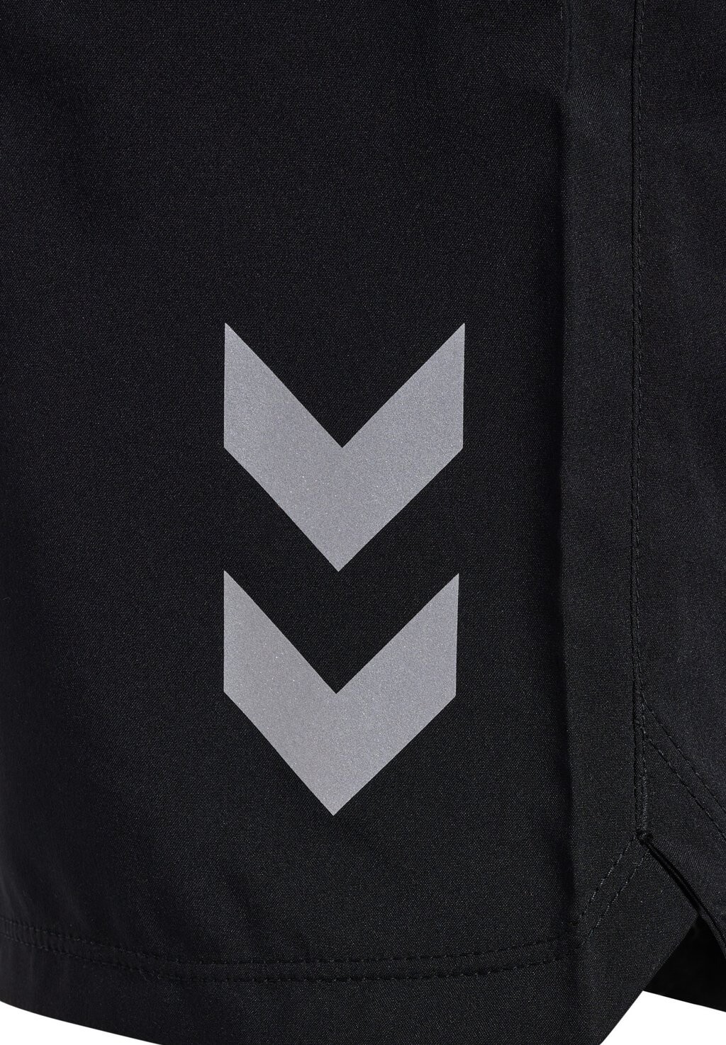 короткие спортивные штаны Hummel, черные
короткие спортивные штаны Hummel, черные