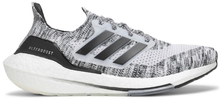 Кроссовки adidas UltraBoost 21 'White Black', белый
Кроссовки adidas UltraBoost 21 'White Black', белый