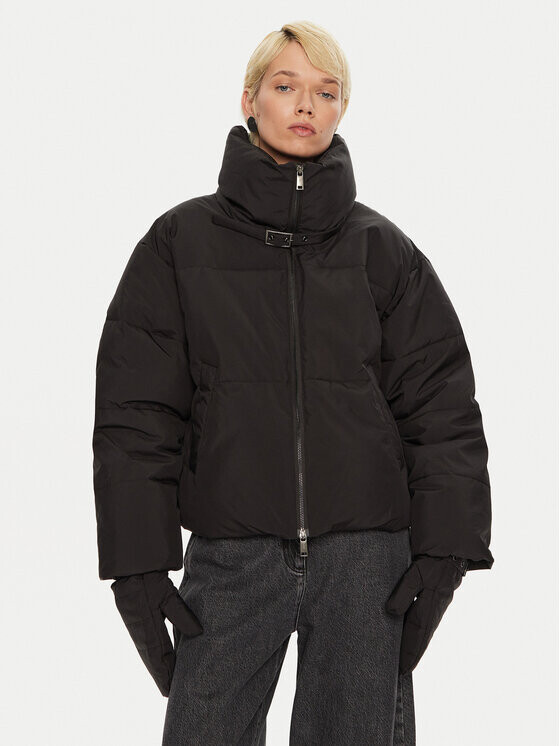 Пуховик свободного кроя Gestuz, черный
Пуховик свободного кроя Gestuz, черный